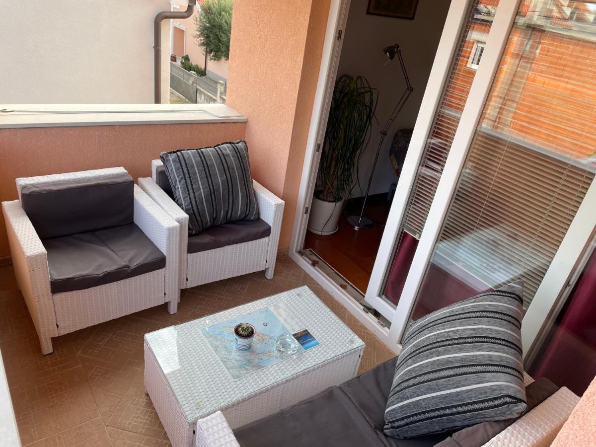 Apartments Dumina Murter Zewnętrze zdjęcie